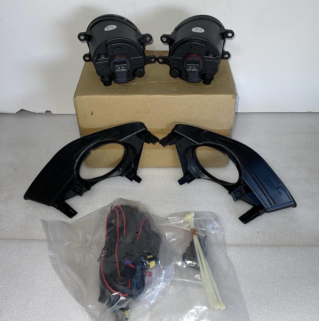 . Toyota Corolla 4door Smoked Fog Lights for 2009 to 2010