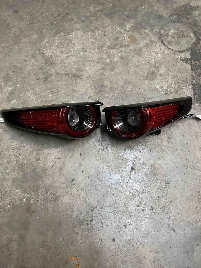 19-25 Mazda CX-30 Outer Led Taillights