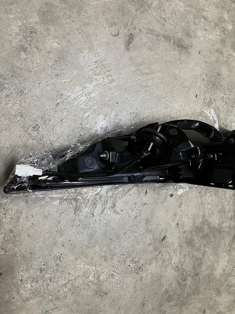 19-25 Mazda CX-30 Outer Led Taillights