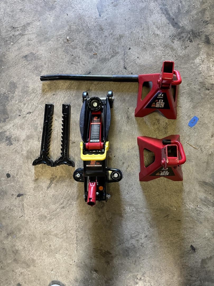 Low Profile Hydraulic Trolley Service/Floor Jack Combo with 2 Ratchet Jack Stands, 2 Ton (4000 lbs) Capacity