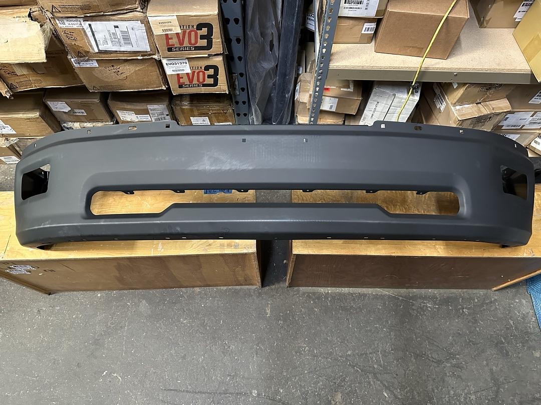 09-12 Dodge Ram 1500 Black Front Bumper W/ Fog Lamps Cutouts