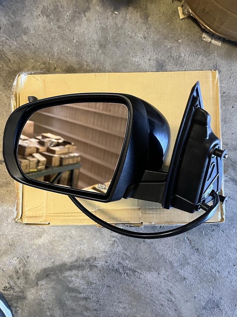 2014 to 2018 Jeep Cherokee Left Side Driver Mirror Espejo Retrovisor Izquierdo Conductor