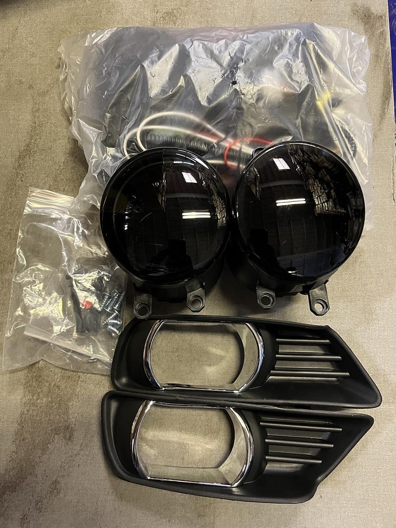 07 08 and 09 Toyota Camry Smoked Fog Lights Bezel Wiring Harness Luces de Neblina Ahumadas con Tapa