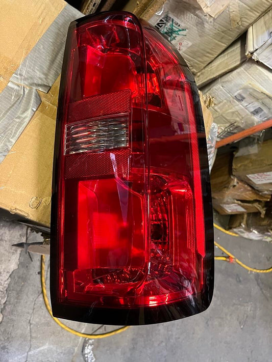 15-22 Chevy Colorado Single Right Tailight
