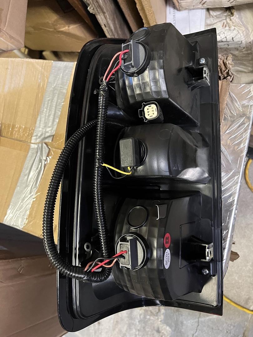 15-22 Chevy Colorado Single Right Tailight