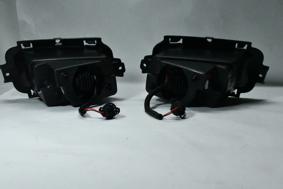 14-15 Chevy Silverado 1500 LED Smoked Fog Lights With Switch Enhanced visibility luz antiniebla ahumado con interruptor