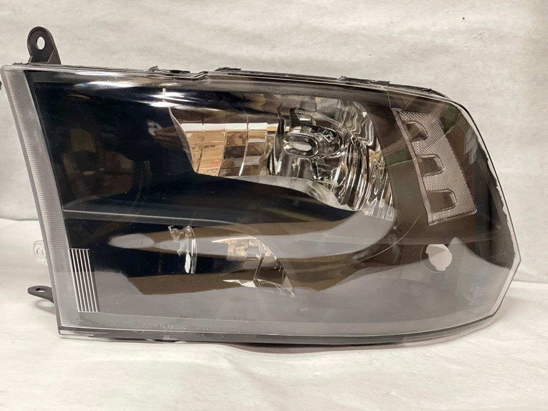 09-17 Dodge Ram Headlights black housing CL