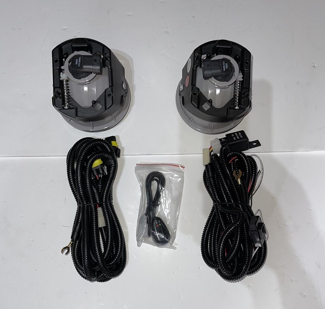 As is Fl-300c05-sm. Chrysler 300 Smoked Fog Lights for 2005 to 2010