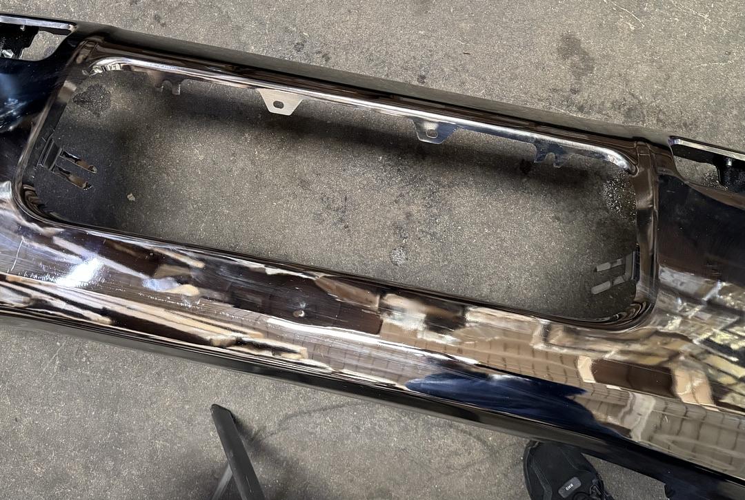 2004 to 2015 Nissan Armada Titan Front Chrome Metal Bumper Defensa Delantera Cromada metal