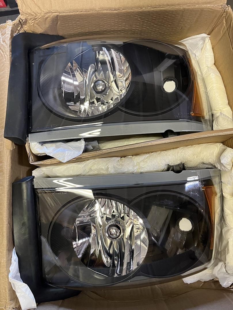 New HL-OH-DDAK05-BK-AM Dodge Dakota black clear headlights