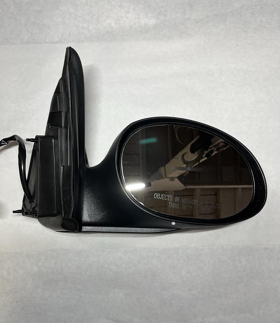 04-12 Chrysler Pt Cruiser /Right Side)