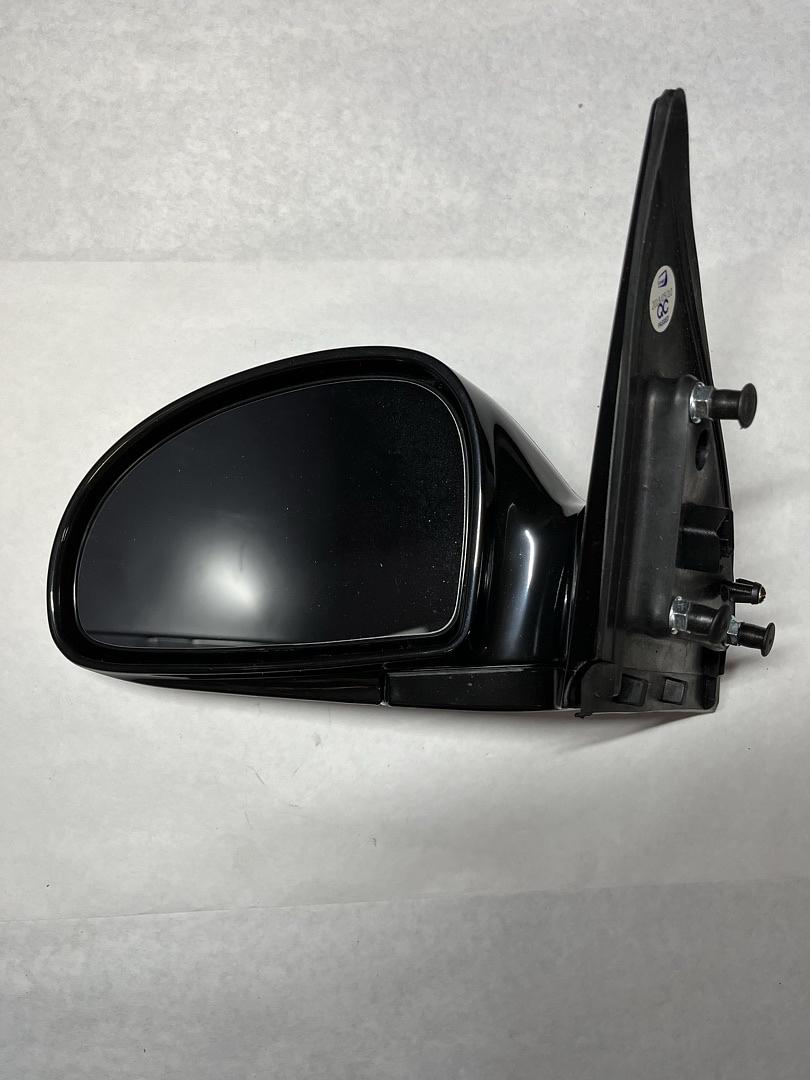 02-04 Kia Spectra (Left Side)