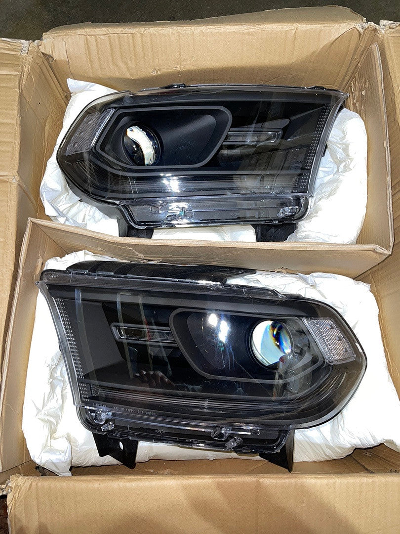 . Dodge Durango Black Housing Projector Headlights for 2014 to 2020