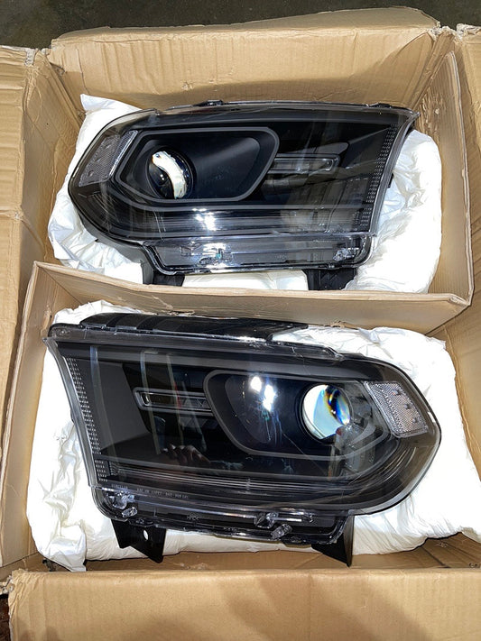 . Dodge Durango Black Housing Projector Headlights for 2014 to 2020