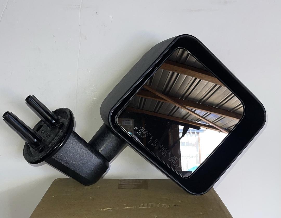 Jeep Wrangler Passenger Side Manual Mirror for 2007 to 2017