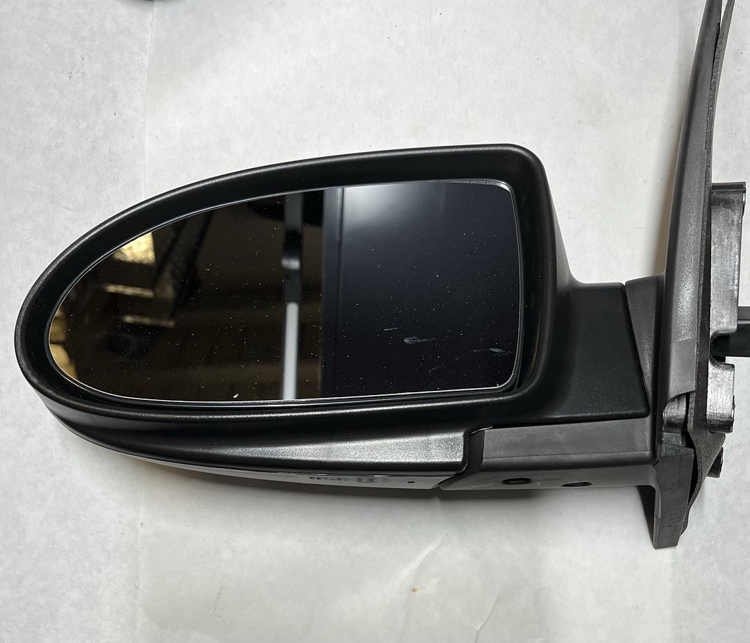 2006 to 2009 Hyundai Accent Left Driver Side Mirror Espejo Retrovisor Izquierdo Chofer
