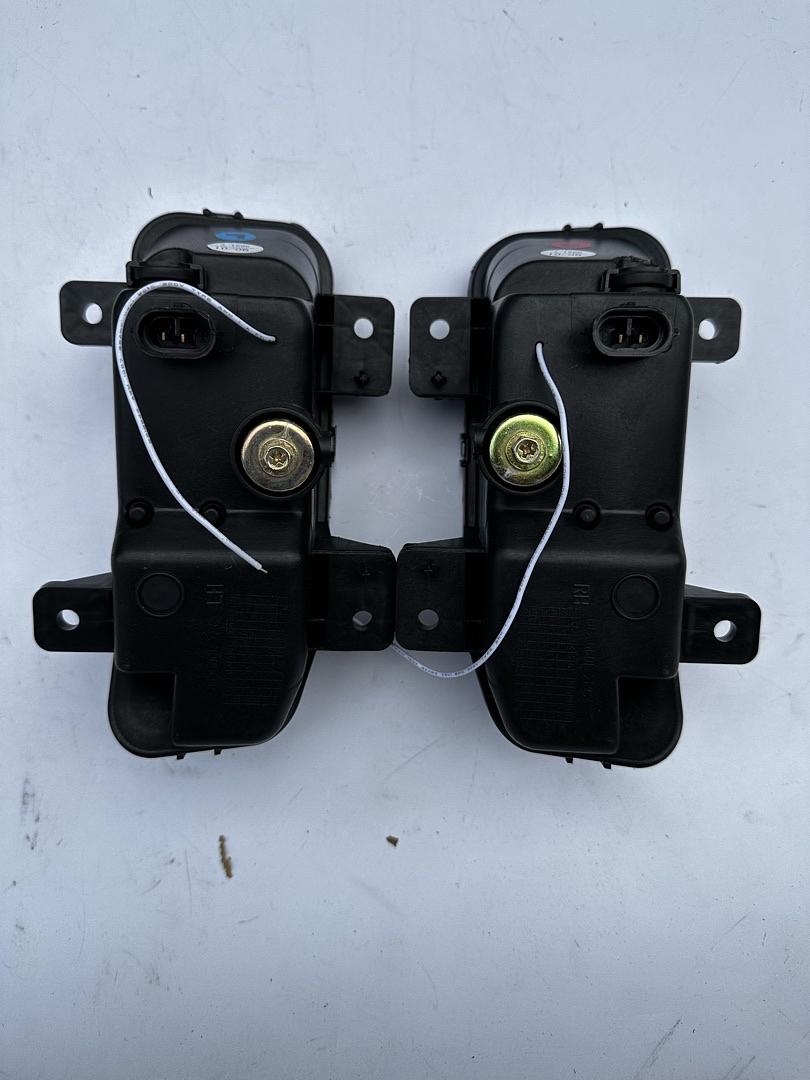 Pair of Chrome Smoked Lens LED Light Bar Fog Lights Compatible with 2019-2022 Ram 1500