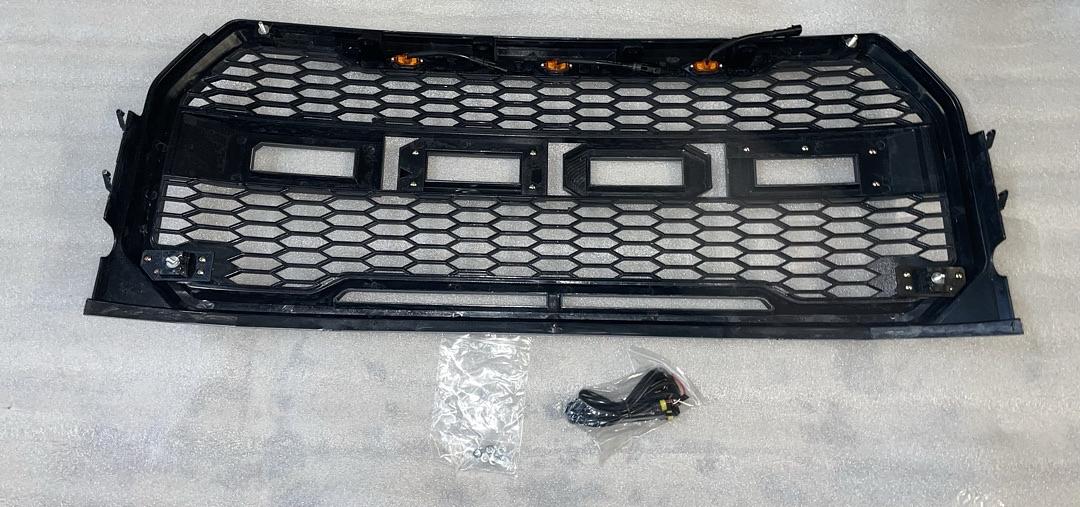 A815FF79 15-17 Ford F-150 Metalic Charcoal Gray Grille