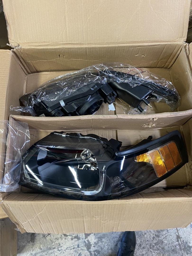 99-04 Ford Mustang Black Housing Amber LED Headlights