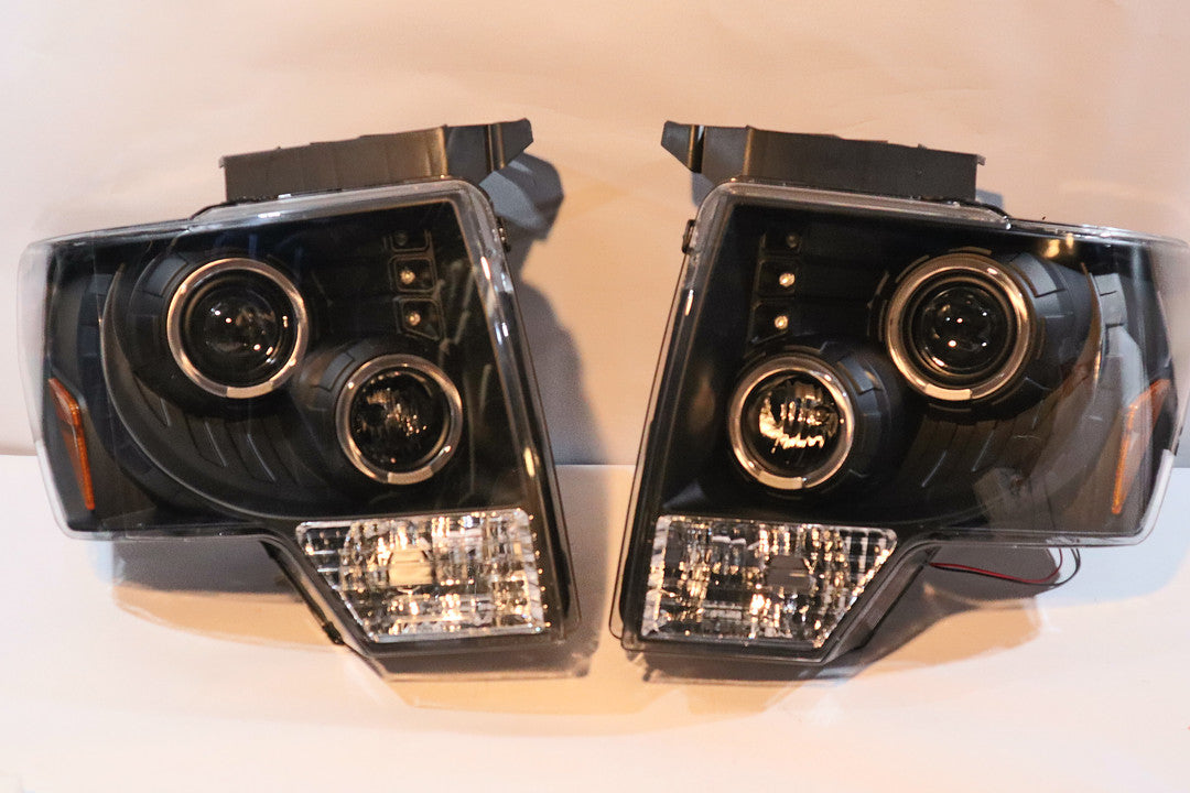 09-14 Ford F-150 Black Housing Headlights W/ Dual Projectors & Halo LED Rings