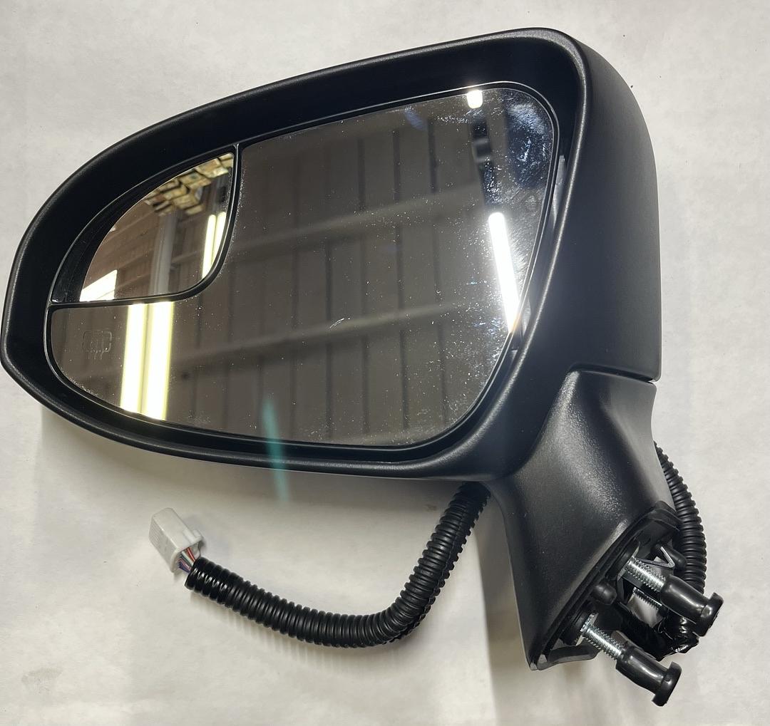2014 to 2016 Toyota Venza Left Driver Side Mirror Espejo Retrovisor Izquierdo Chofer