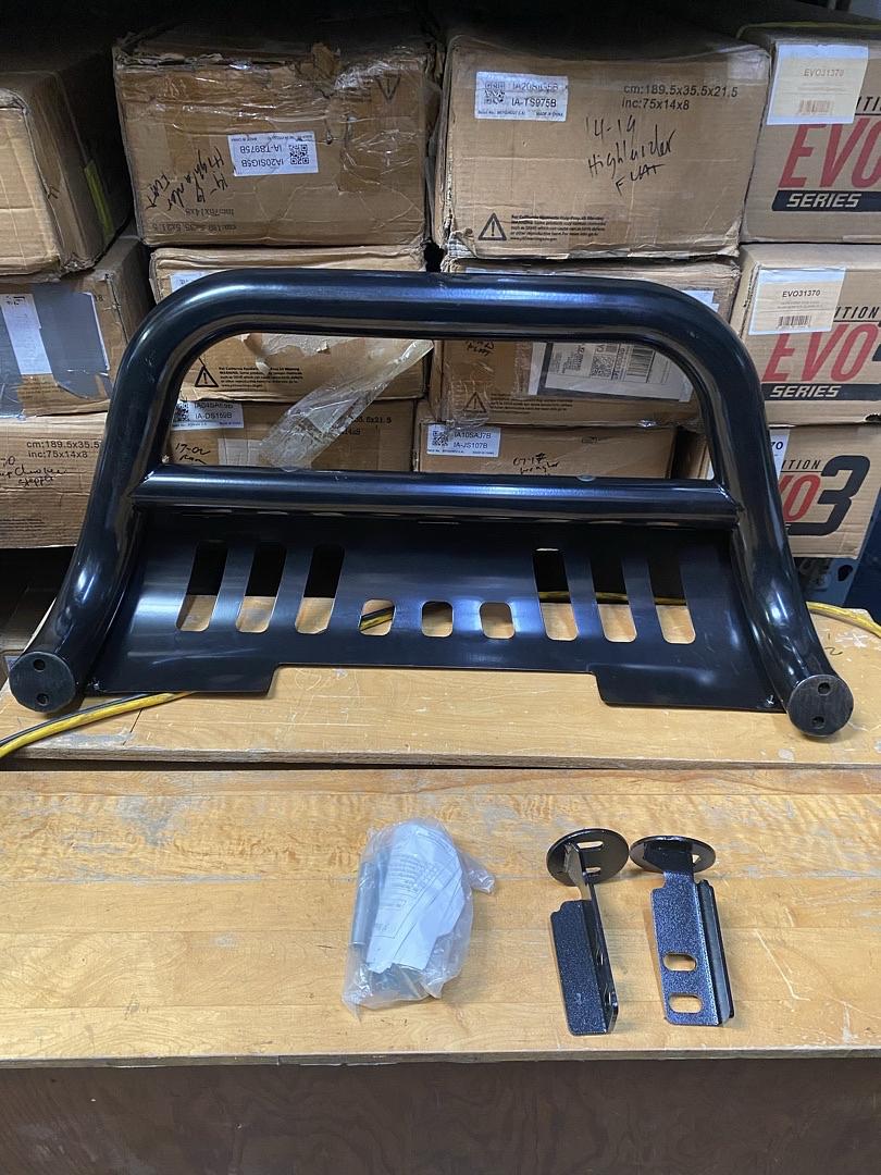 07-13 Chevy Silverado / GMC Sierra Black Bull Bar