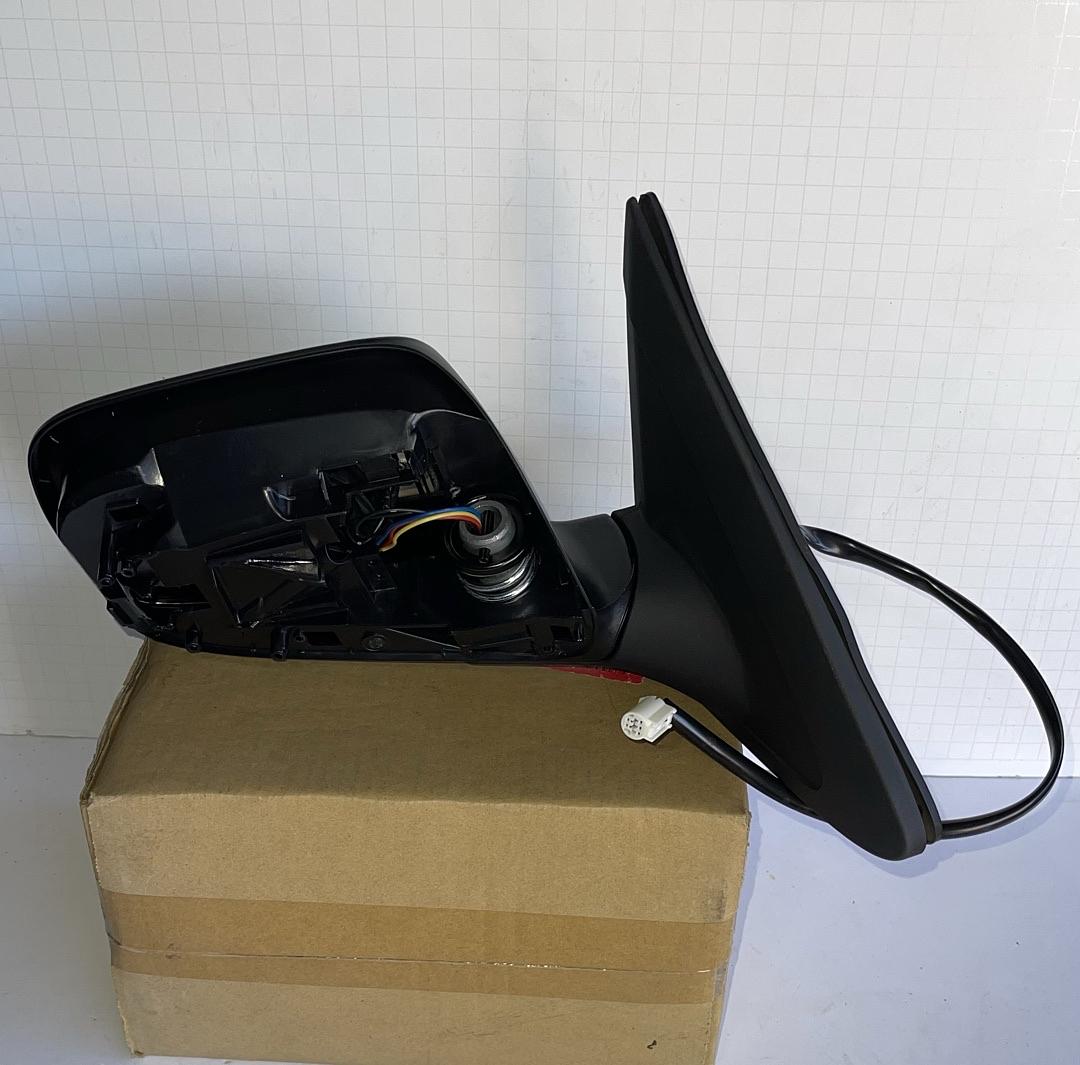 . Toyota Matrix Passenger Side Power / Heat Mirror for 2009 to 2014