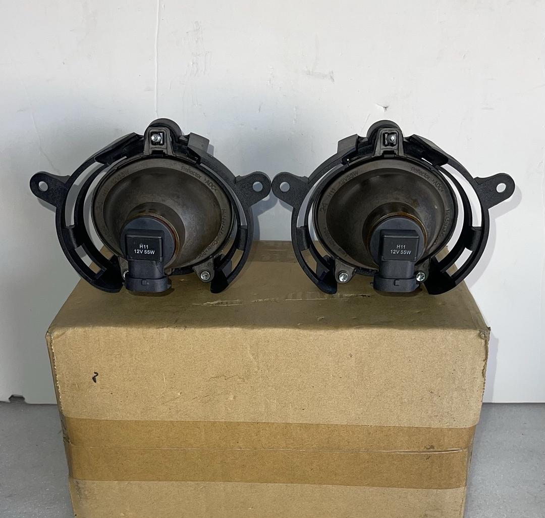 . Cadillac CTS / Chevy Malibu Projector Fog Lights for 2008 to 2013