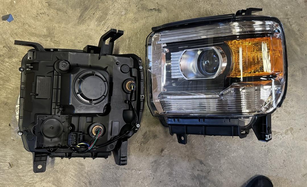 OB HL-OH-GMCS14-CH-AM 14-15 sierra 1500 15- 17 2500HD/3500HD GMC Sierra Chrome Housing Amber Side Projector Headlights Replacement