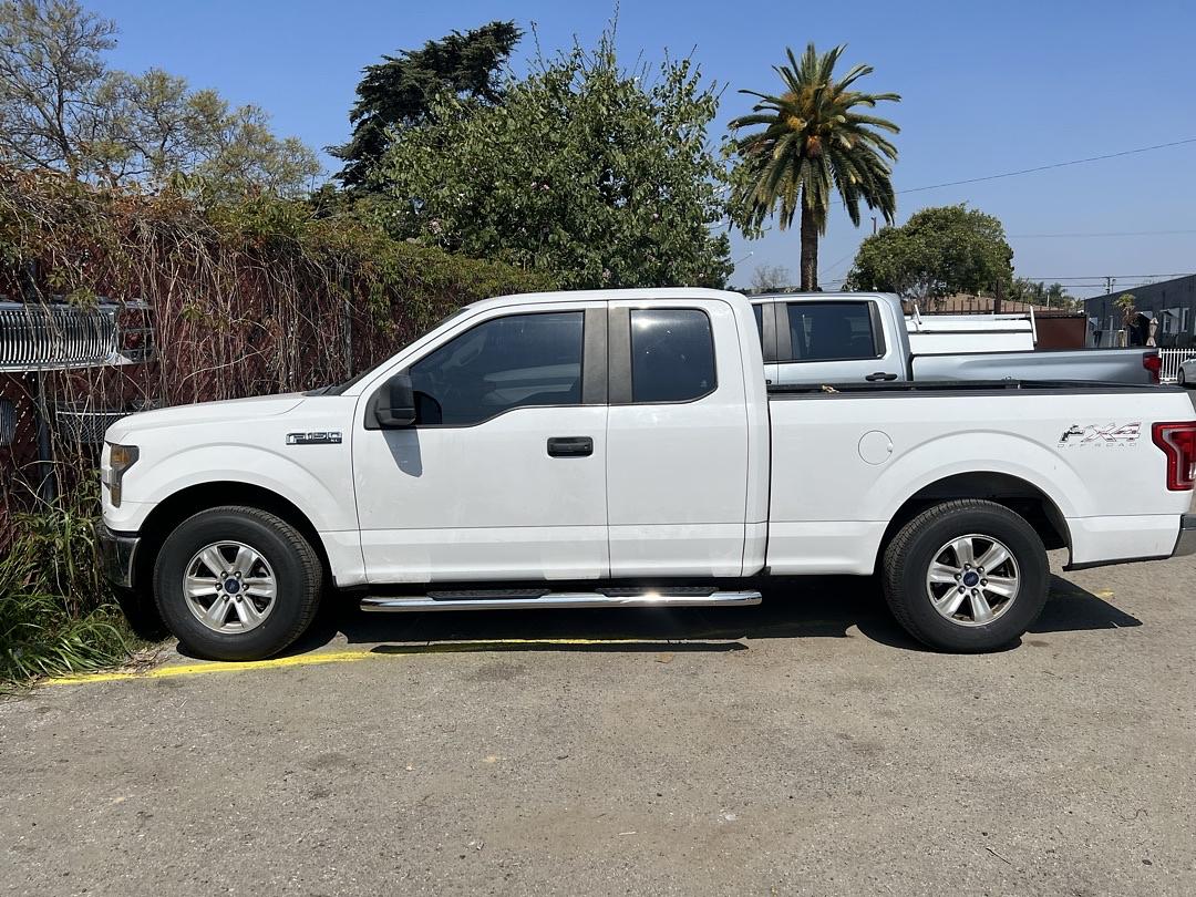 15-20 Ford F-150 Chrome exended super cab 17-20 Ford F-250 F-350 5 inches