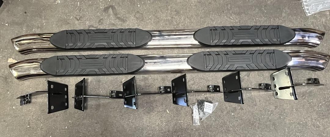 19 -on Dodge Ram Quad Cab 5‚Äù oval