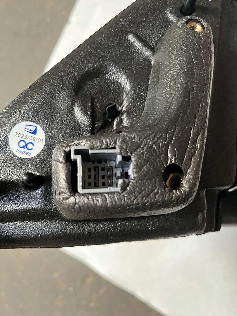2008 to 2012 Ford Escape Mercury Mariner Right Passenger Side Mirror Espejo Derecho Pasajero