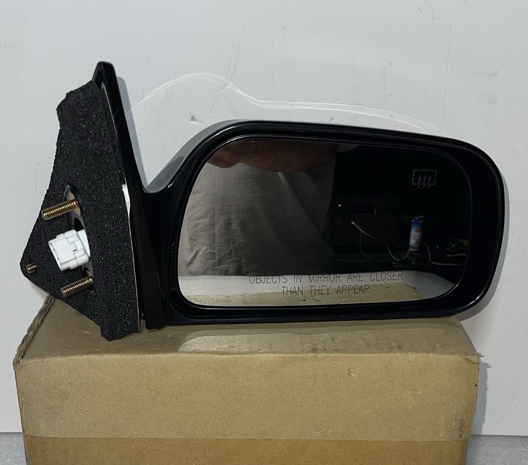 Toyota Camry Pasenger Side Power / Heat Mirror for 1997 to 2001