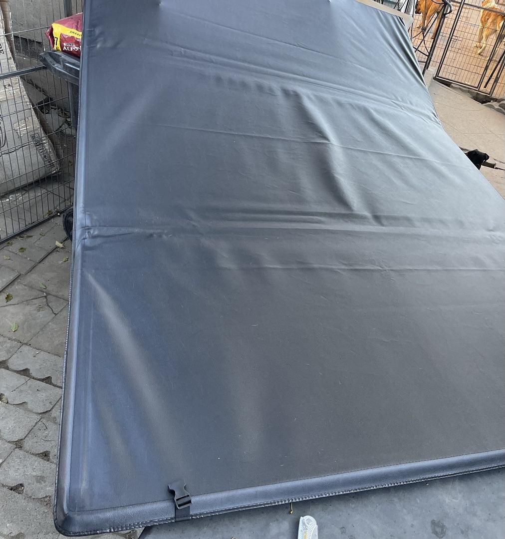 . 04-14 Ford F-150 8ft Soft Tri Fold Cover