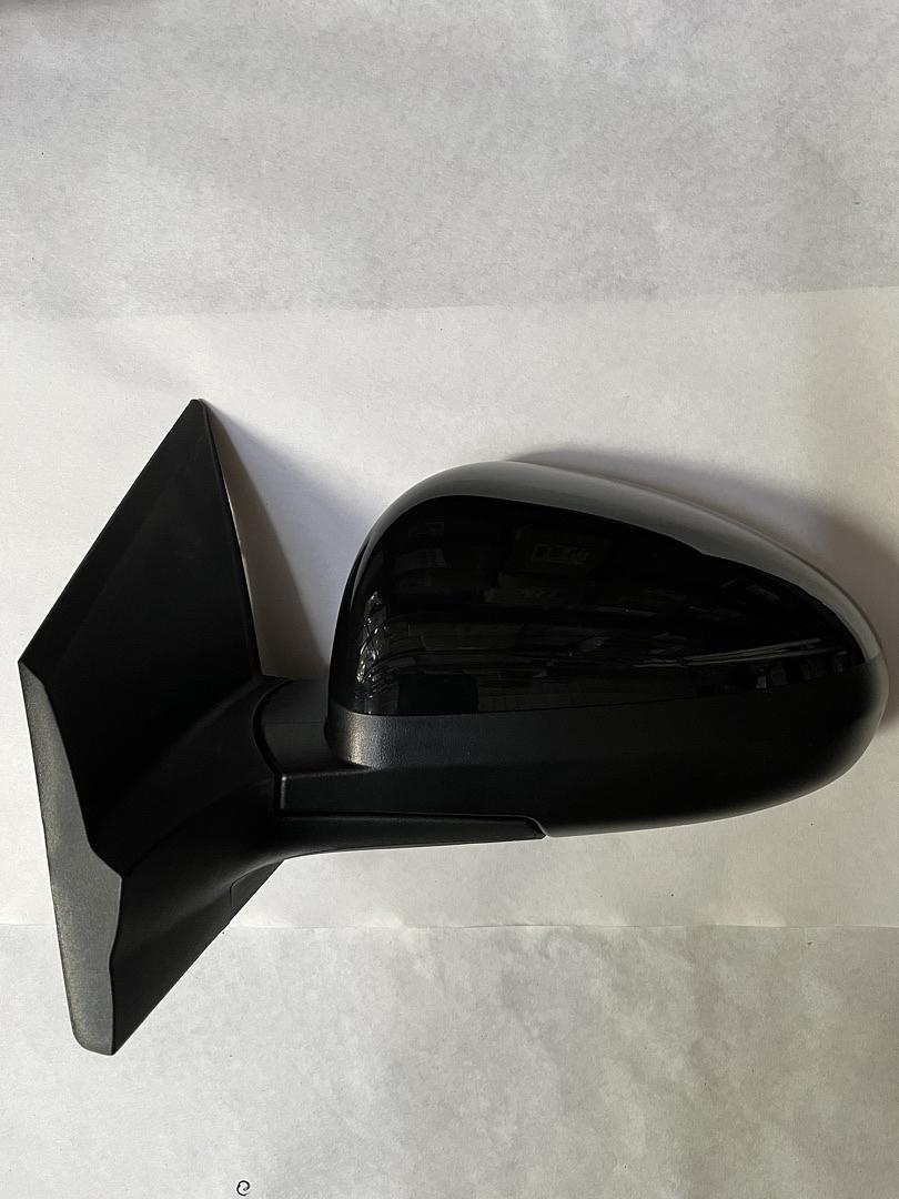 2012 to 2019 Chevy Sonic Left Driver Side Mirror Izquierdo Chofer Solamte