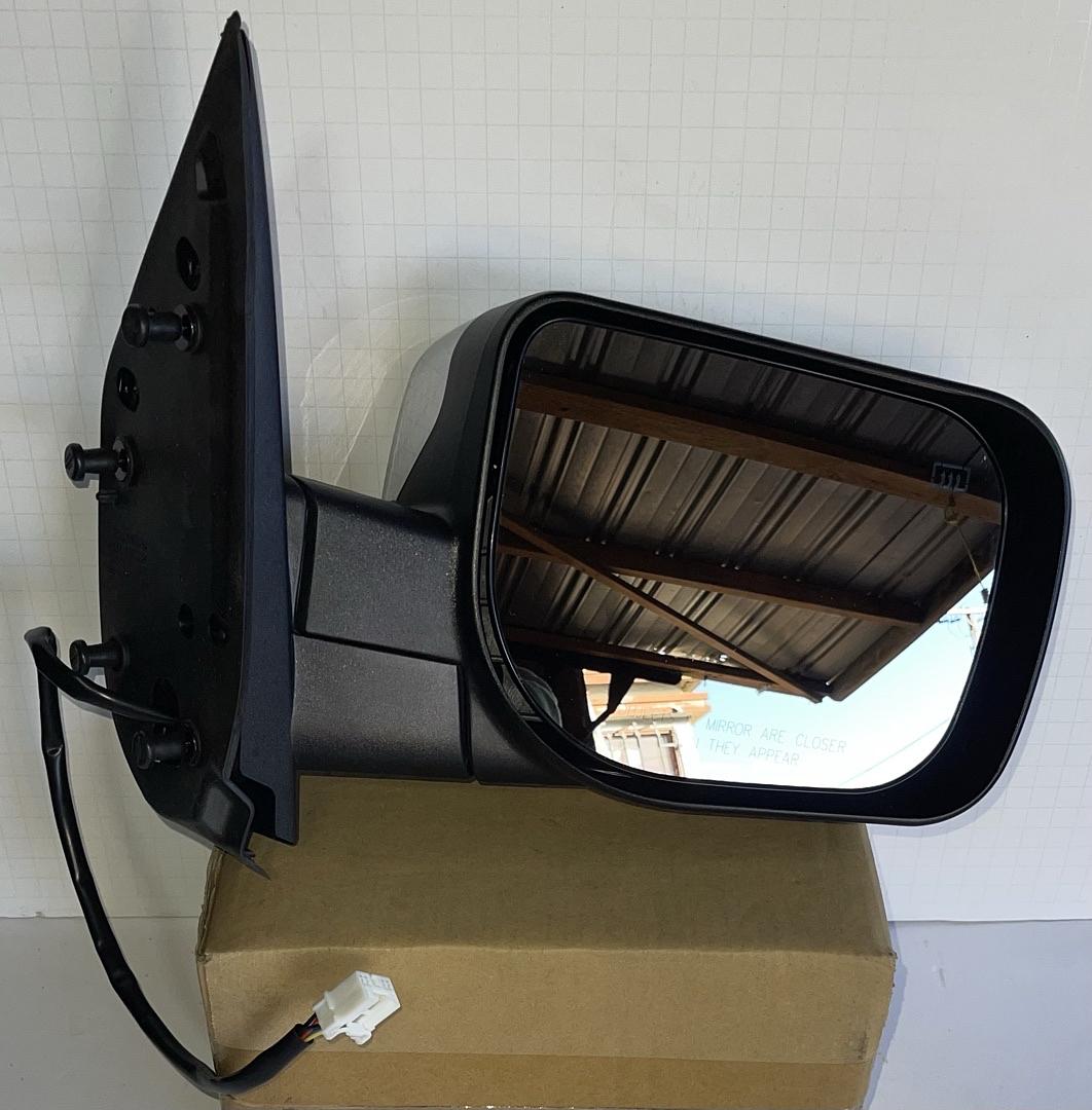. Chrome Passenger Side Power / Heat Mirror for 04-10 Nissan Titan / Infiniti QX56. 05-15 Nissan Armada