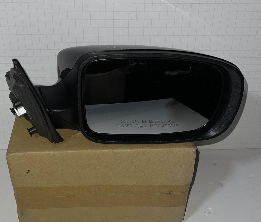 . Passenger Side Power / Heat Mirror for Chrysler 200 for 2011 to 2013