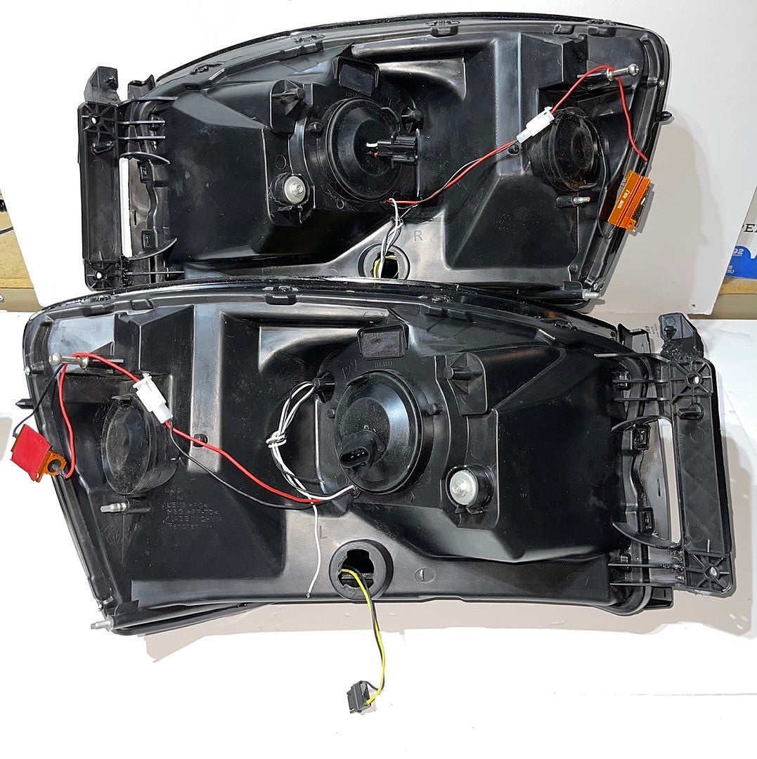 06-08 Dodge Ram Smoked LED DRL Sequential Chasing Signal