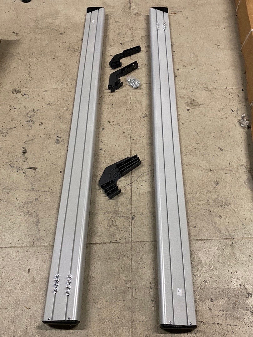 2007 to 2018 Chevrolet Silverado GMC Sierra Crew Cabs Running boards Estribos Side step 6 inches
