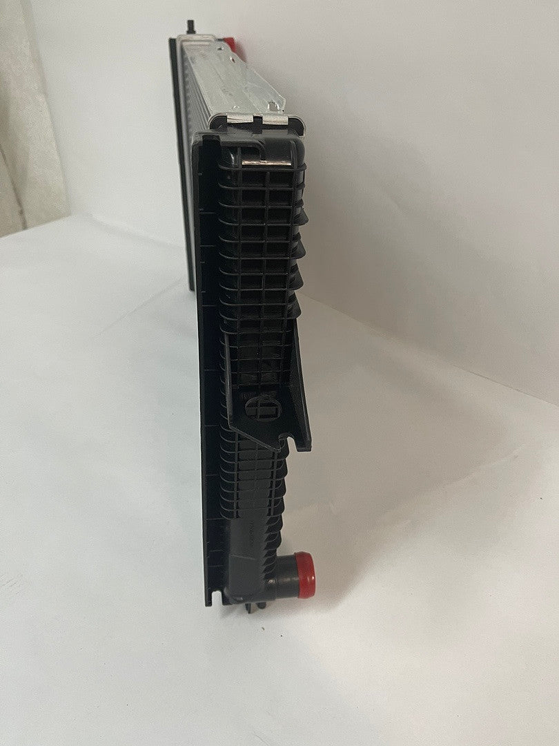99-04 to Volvo C70/S70/V70 2.3L/2.4L AT OE Style 2424 Aluminum Core Radiator