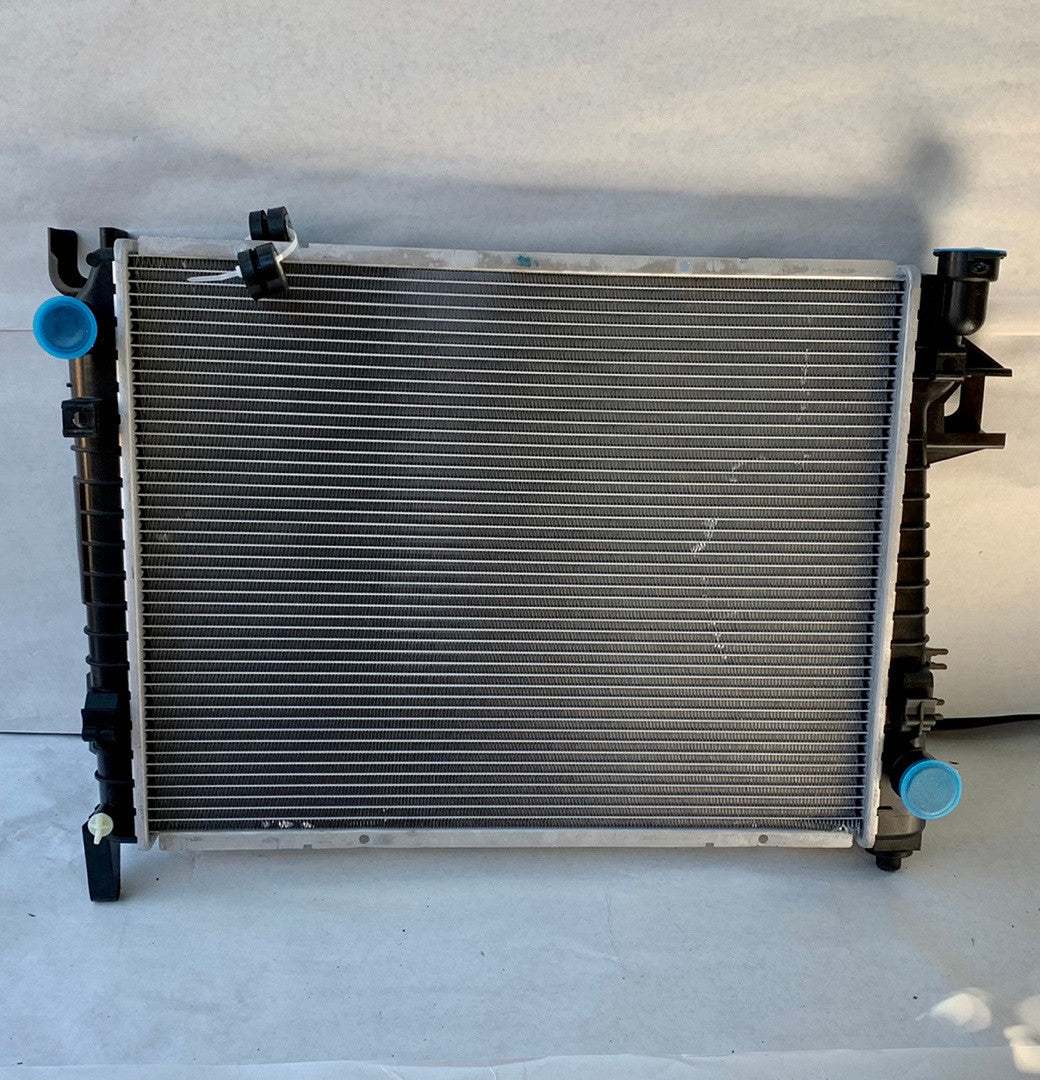 (As IS) OEM-RA-2813 2813 Factory Style Aluminum Cooling Radiator Replacement Fit 2004-2009 DODGE RAM Fits 5.7L V8, Black/Metallic