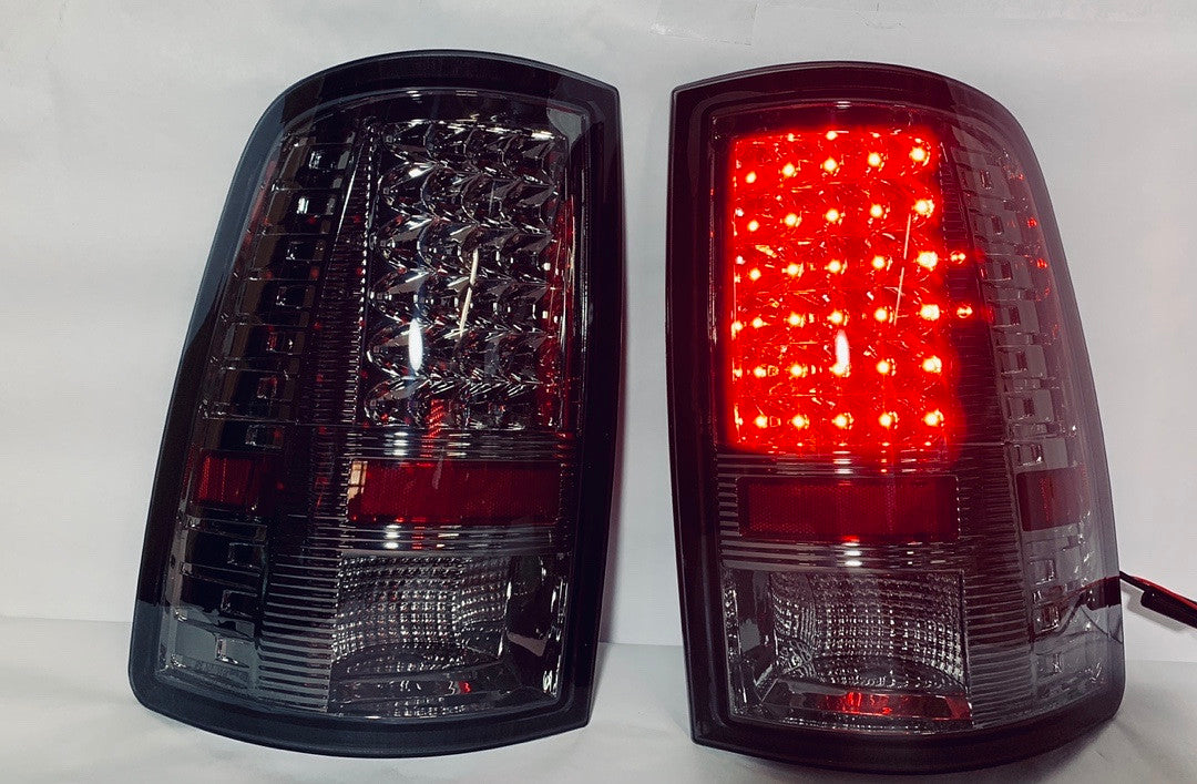 09 to 17 Dodge Ram LED Smoked lens chrome housing tail lights luces traceras micas calaveras faros