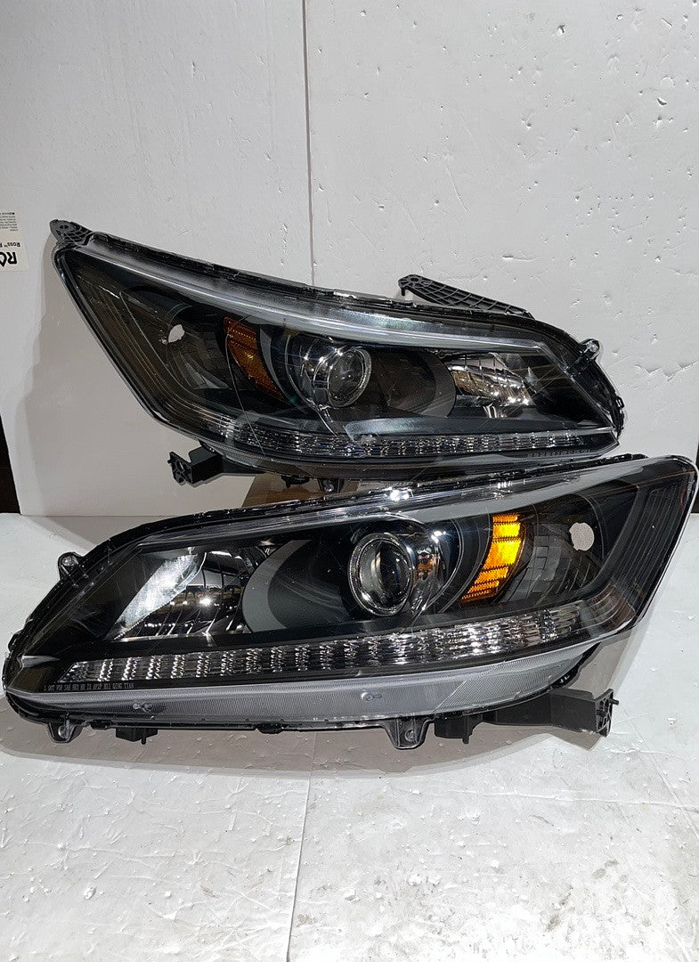 4door Sedan Honda Accord LED Projector Black Housing Headlights For 2013 To 2015
