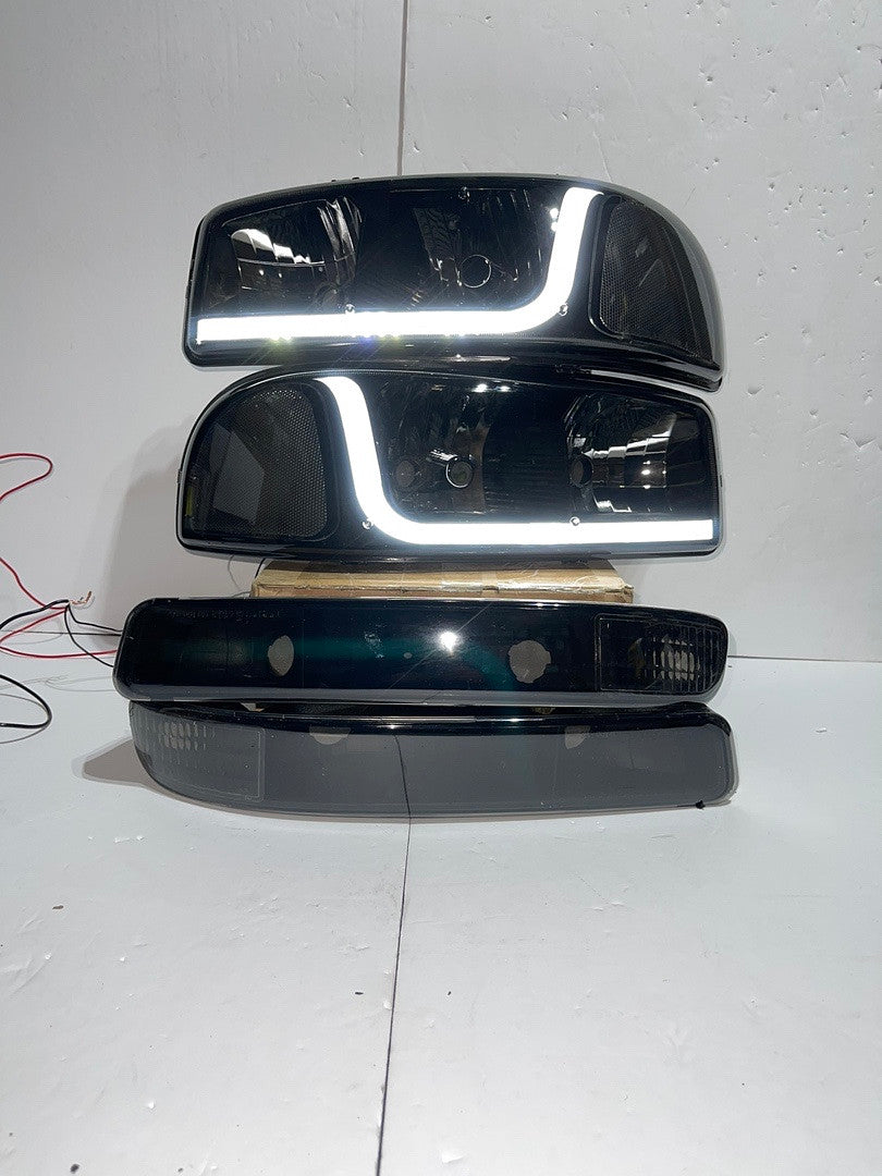 Hl-lb-sierra99-bk-sm-cl1 GMC Sierra / Yukon Smoked LED Headlights For 1999 To 2006