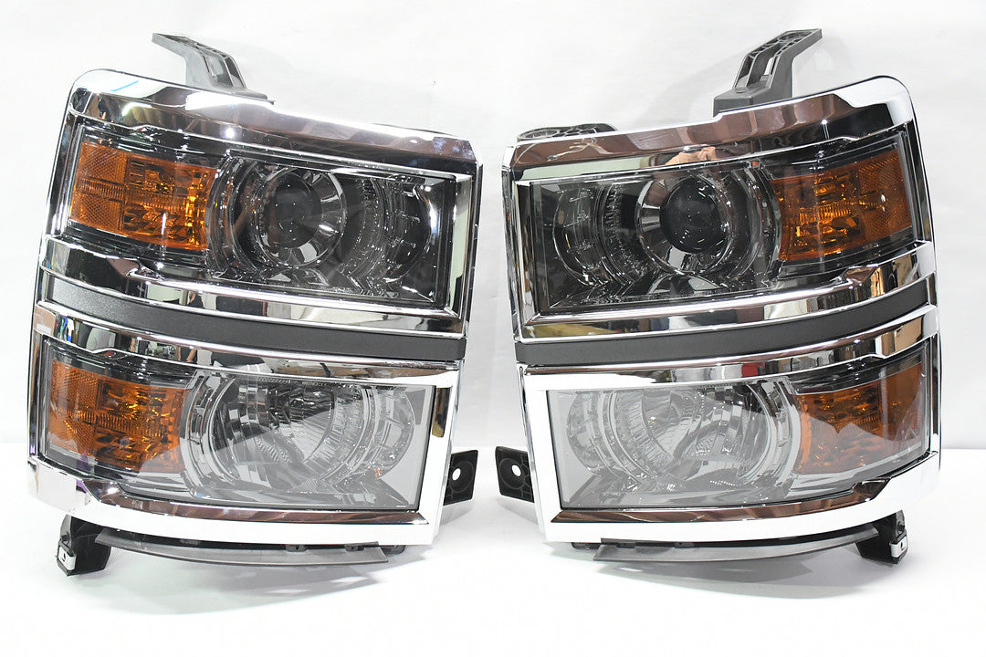 14-15 Chevy Silverado 1500 CHROME HOUSING AND SMOKED WITH AMBER HEADLIGHTS