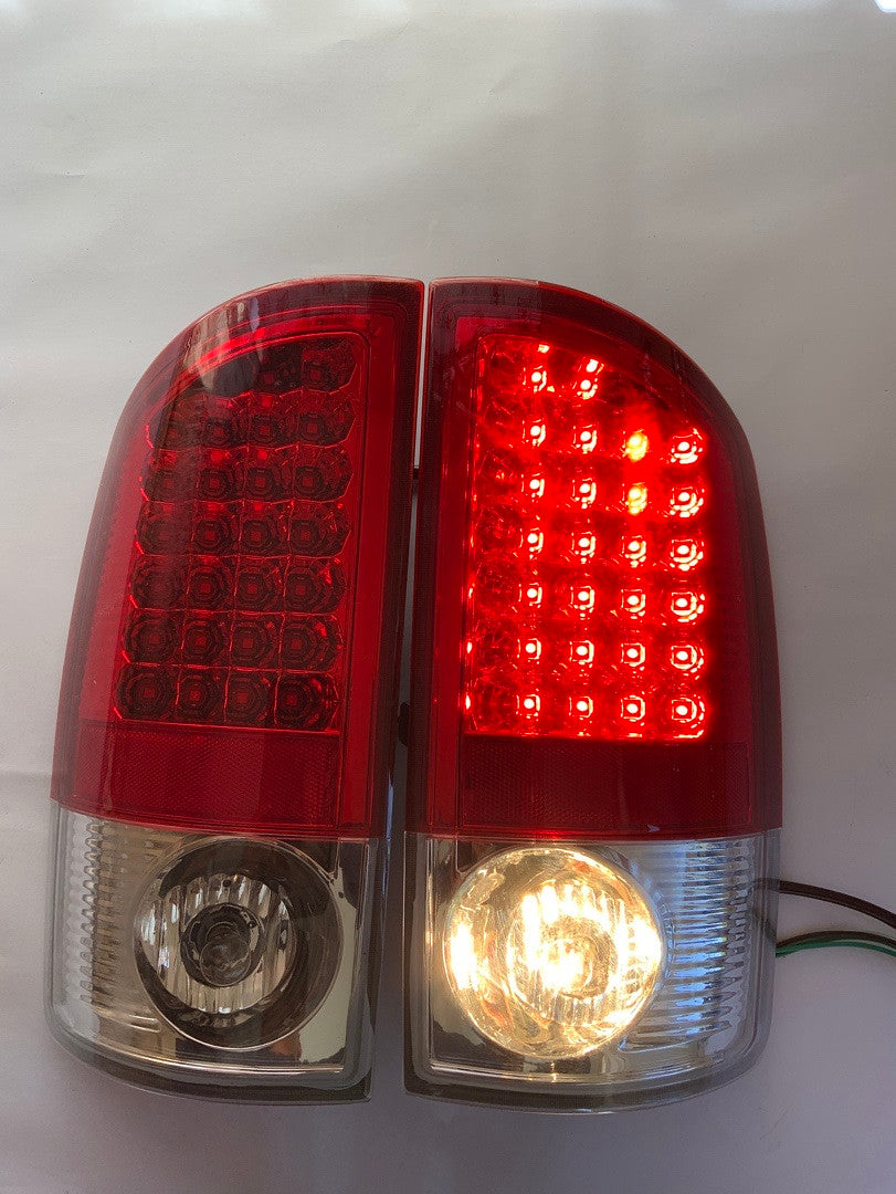 2002 to 2006 Dodge Ram LED Red Tail Light Luces Traceras Micas Calaveras Faros Foicos Luz Light