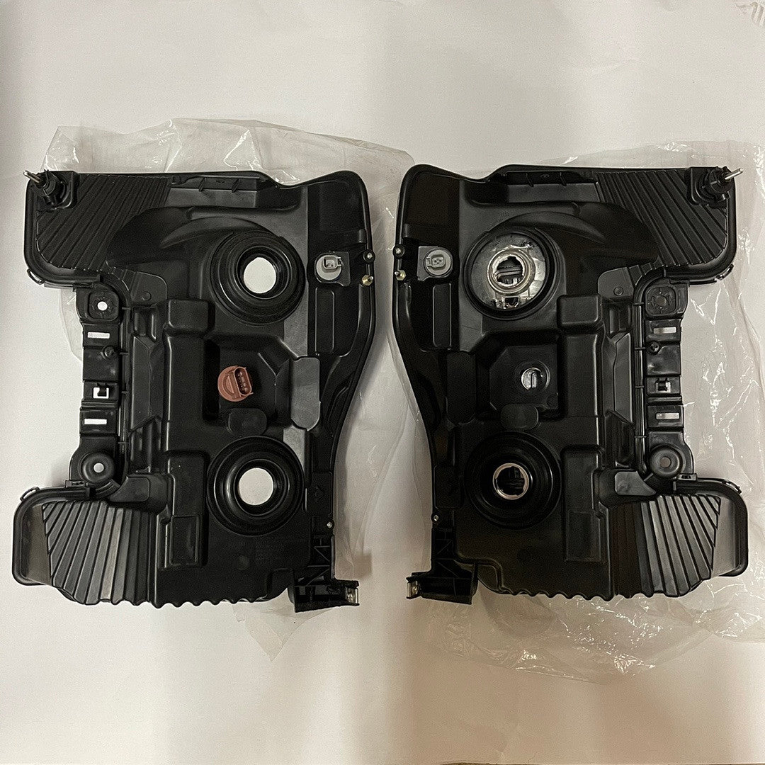 17-20 Ford F-250 / F-350/ F-450/ F-550 Super Duty BlackHousing Headlights