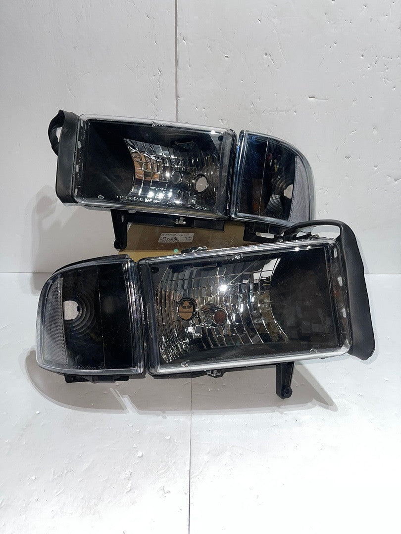 Dodge Ram Black housing Headlights For 1994 To 2001