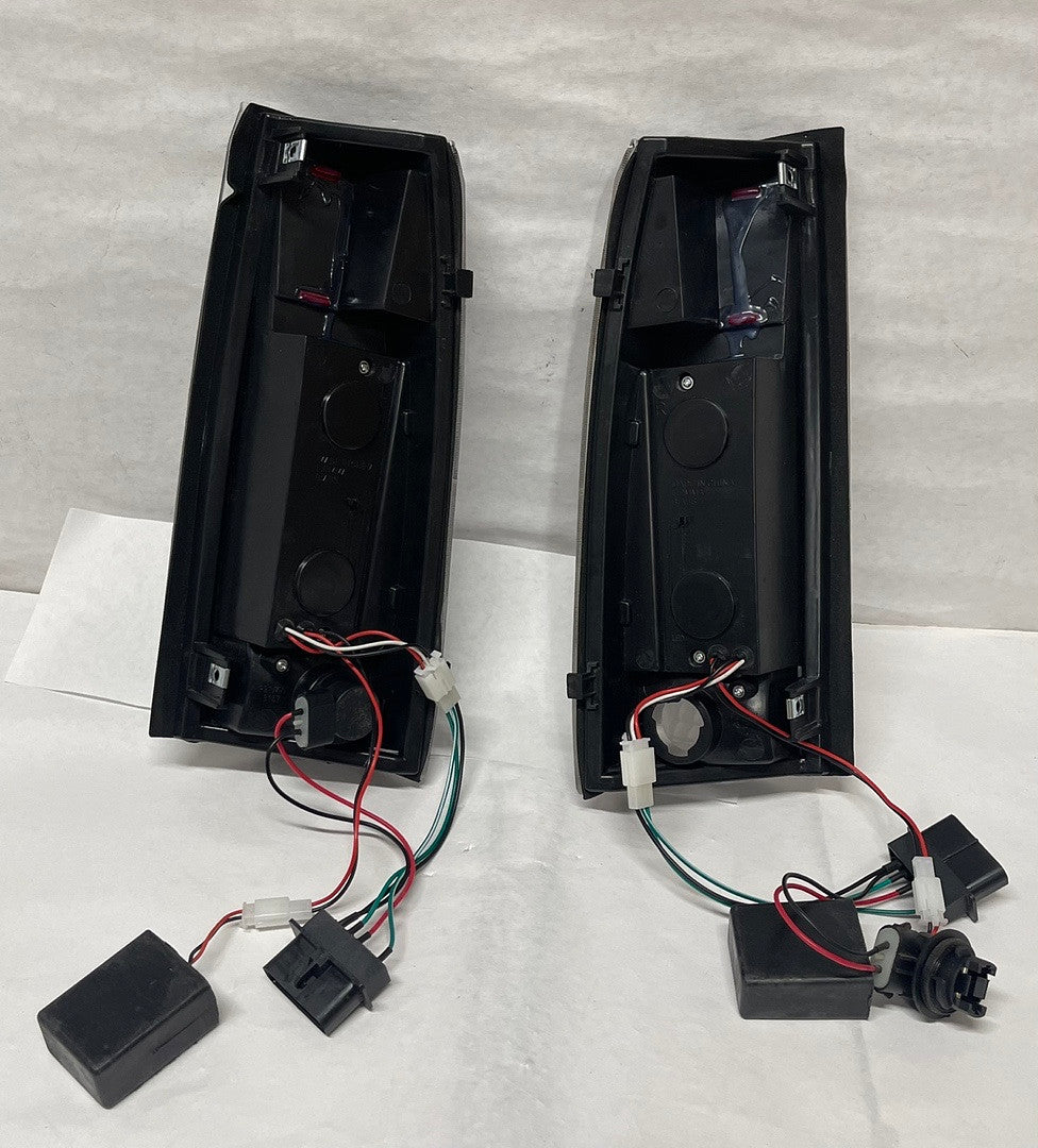 Tl-C10-LED-3d-bk- Cl 92-99 Chevy GMC C/K Series LED