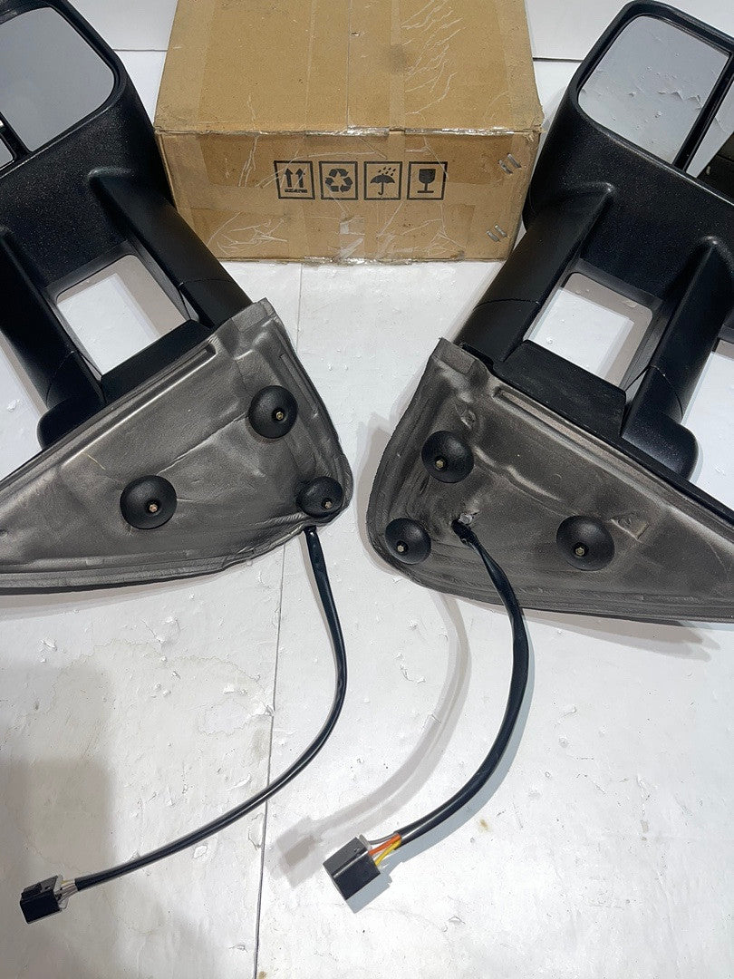 Electric Towing Mirrors For Chevy Silverado / Tahoe / Suburban / GMC Sierra / Yukon For 1999 To 2002M